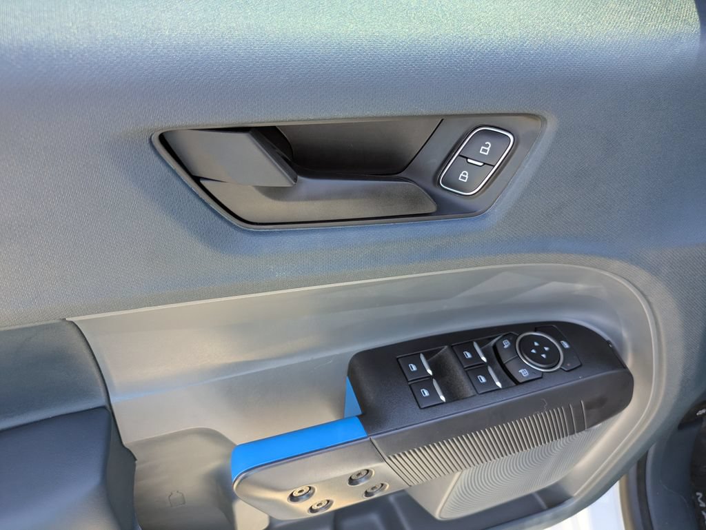 Used 2025 Ford Maverick Lobo AWD/4WD image 7