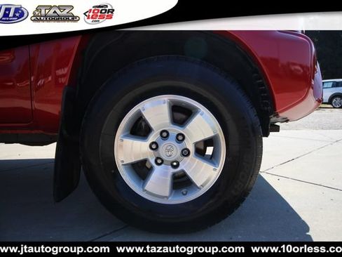 Used 2014 Toyota Tacoma PreRunner w/ TRD Sport Package RWD image 9