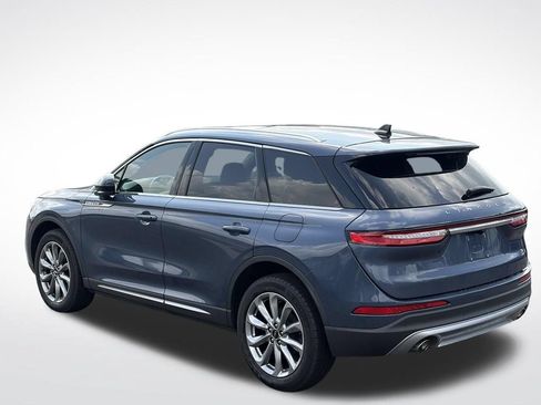 Used 2022 Lincoln Corsair AWD w/ Premium Package image 7