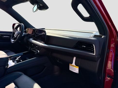 New 2025 Chevrolet Tahoe Premier image 32