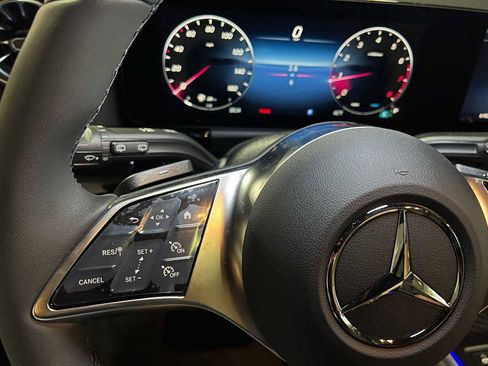 New 2026 Mercedes-Benz GLA 250 4MATIC image 24