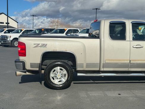 Used 2009 Chevrolet Silverado 2500 W/T image 6