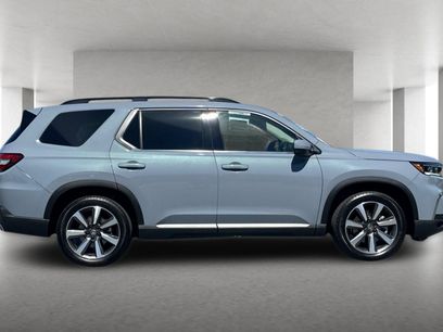 Used 2025 Honda Pilot Touring