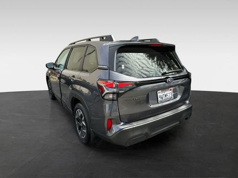 Certified 2026 Subaru Forester Premium AWD/4WD image 5