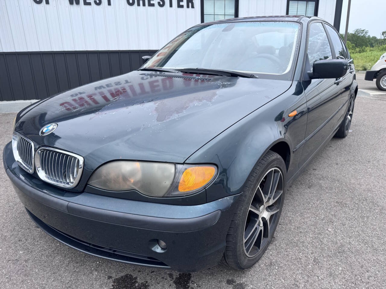 Used 2003 BMW 325i Sedan RWD image 4