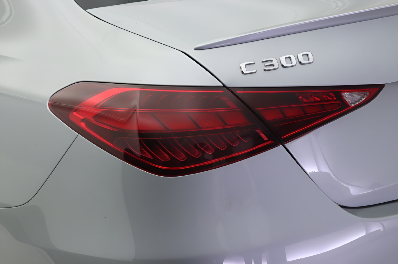 Certified 2023 Mercedes-Benz C 300 Sedan image 18
