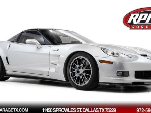 Used 2009 Chevrolet Corvette ZR1 w/ Preferred Equipment Group RWD image 1