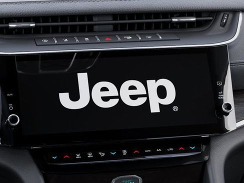 New 2026 Jeep Grand Cherokee L Limited RWD image 18