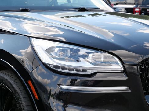 Used 2023 Lincoln Aviator Reserve w/ Equipment Group 201A AWD/4WD image 7