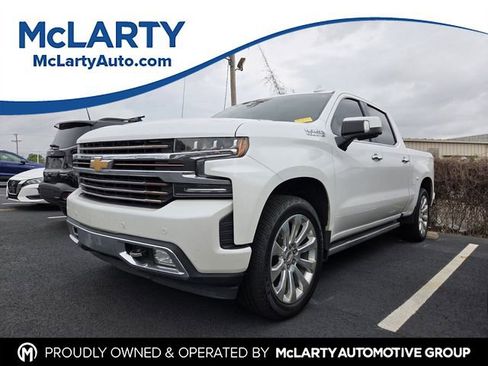 Used 2021 Chevrolet Silverado 1500 High Country w/ Safety Package II image 1
