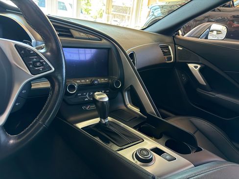 Used 2014 Chevrolet Corvette Stingray Coupe image 24