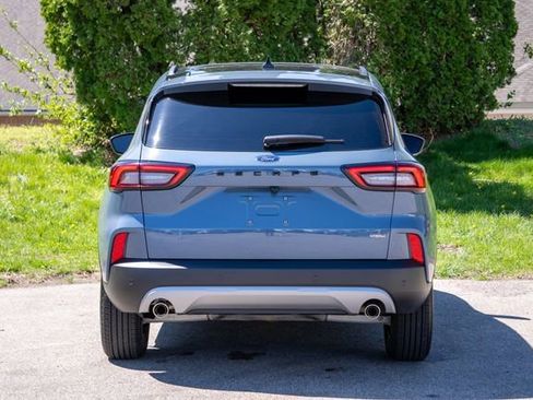 Used 2026 Ford Escape SE w/ PHEV Premium Package FWD image 6
