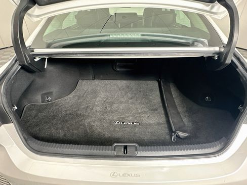 Used 2022 Lexus ES 300h w/ Premium Package FWD image 30
