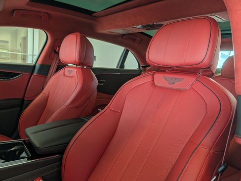 New 2026 Bentley Flying Spur Plug-In Hybrid AWD/4WD image 35