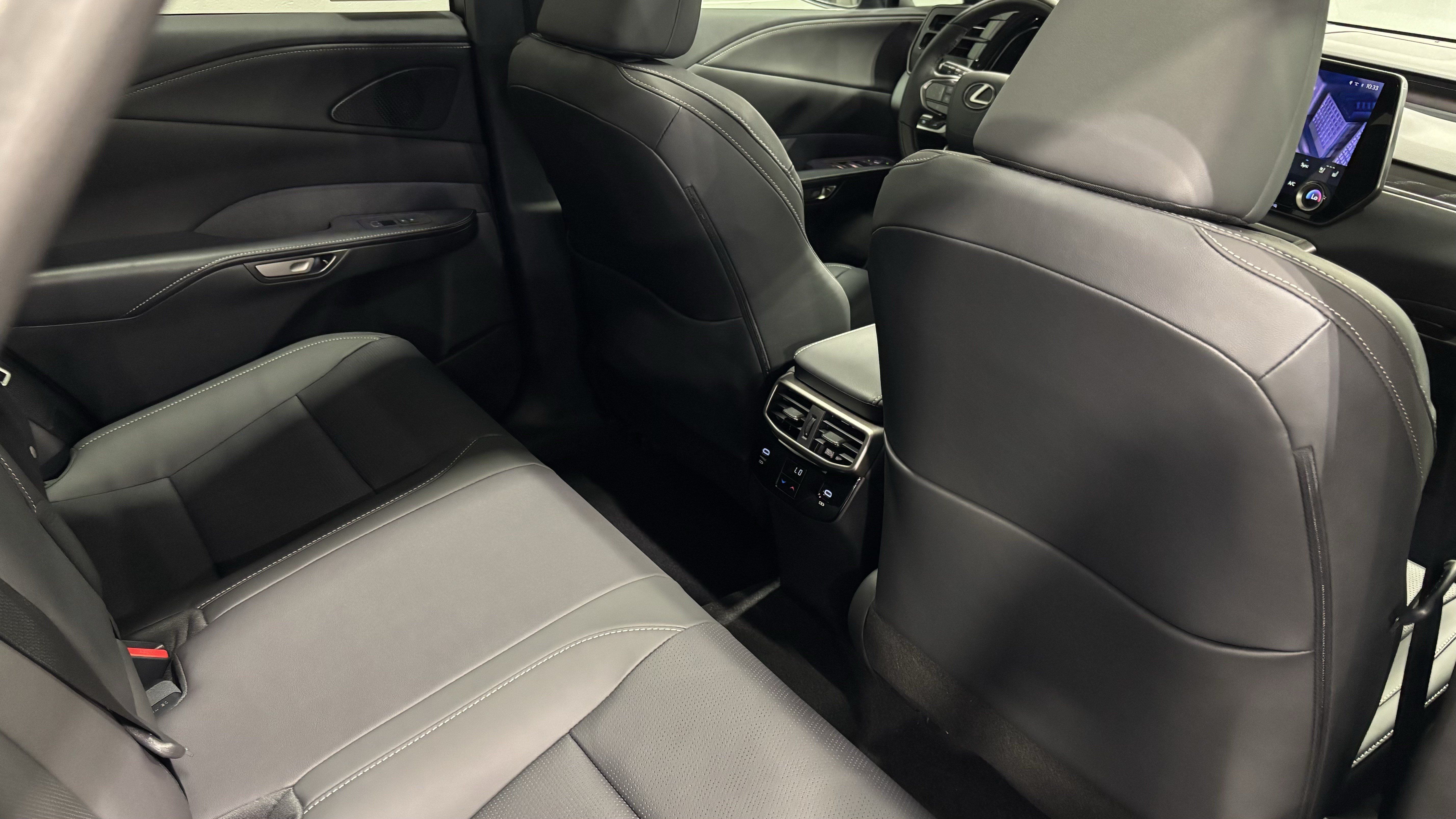 New 2026 Lexus RX 350 w/ Convenience Package AWD/4WD image 41