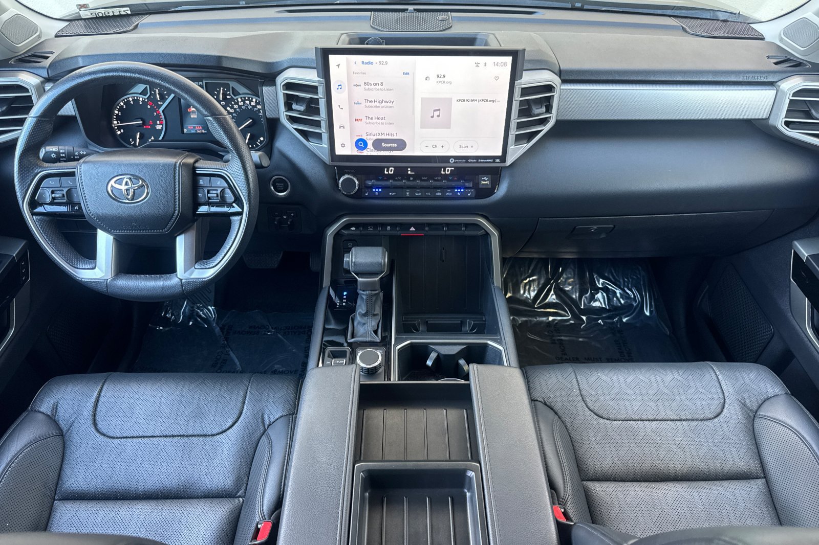 Used 2023 Toyota Tundra Limited AWD/4WD image 13