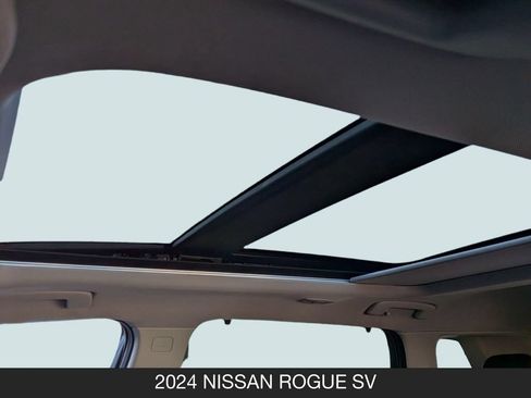 Certified 2024 Nissan Rogue SV w/ Premium Package w/ SV Premium Package FWD image 15