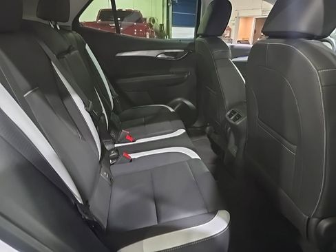 Certified 2025 Buick Envision Sport Touring image 12