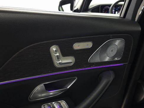 Used 2020 Mercedes-Benz GLS 580 4MATIC image 44