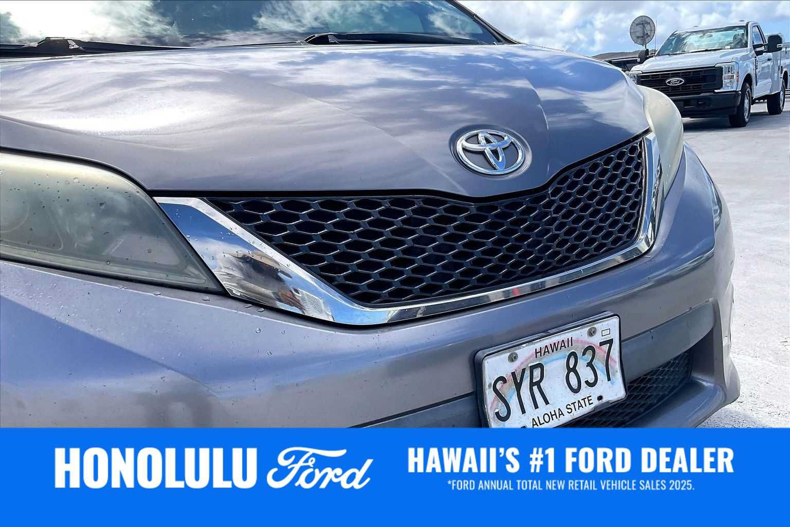 Used 2016 Toyota Sienna SE FWD image 33