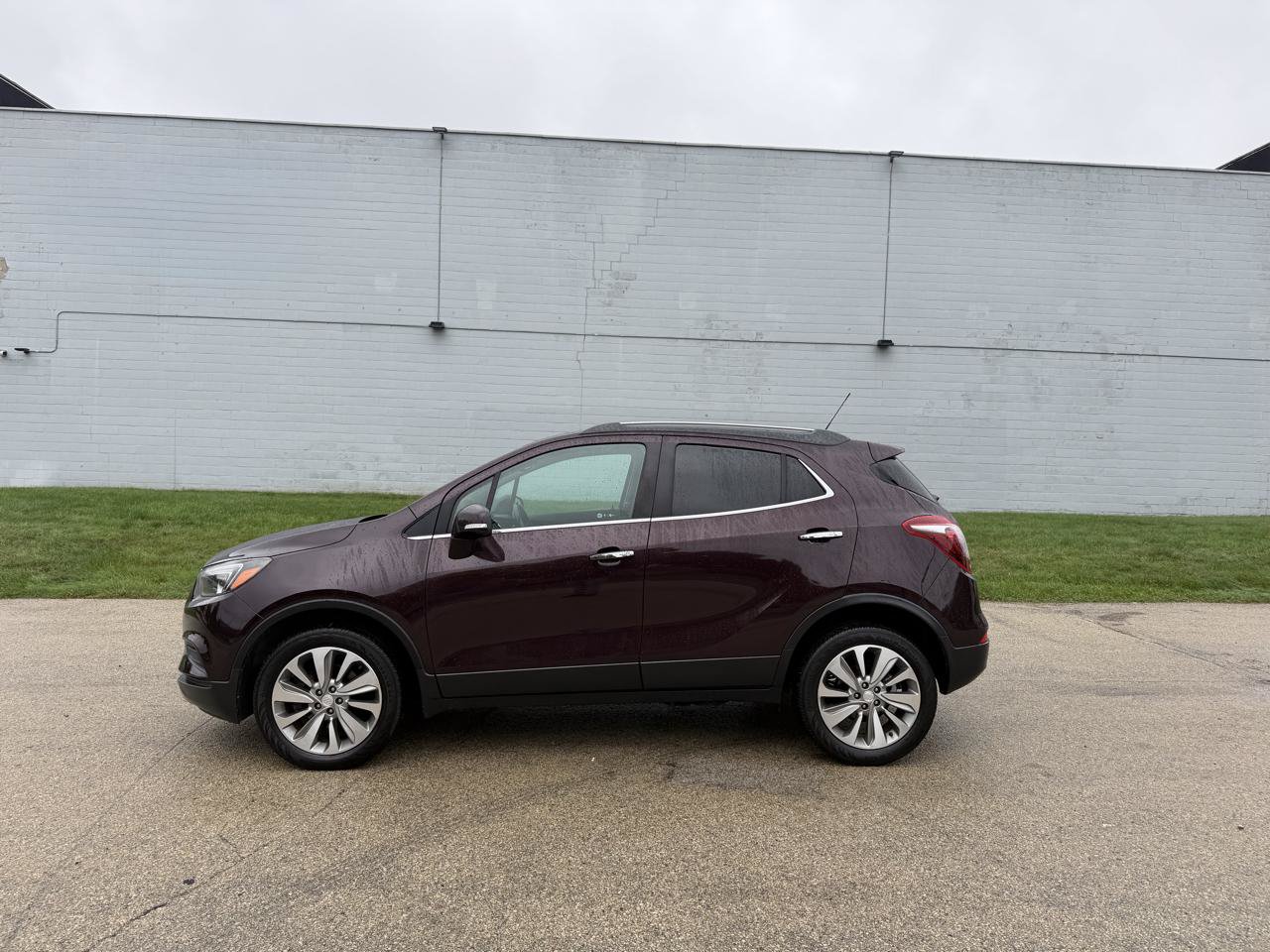 Used 2018 Buick Encore Preferred AWD/4WD image 4