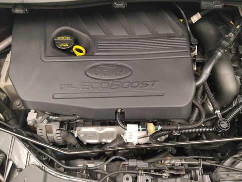 Used 2018 Ford Escape SE w/ SE Sport Appearance Package image 30