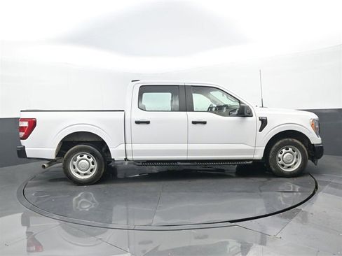 Used 2022 Ford F150 XL w/ Trailer Tow Package image 2