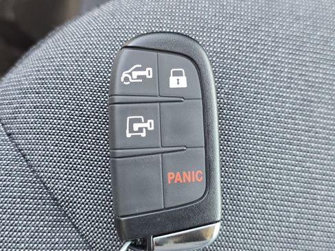 Used 2024 RAM ProMaster 3500 w/ Delivery Van Package image 27