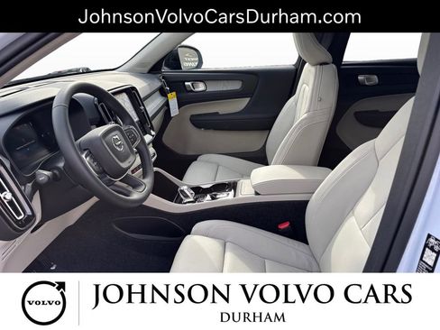 New 2026 Volvo XC40 B4 Plus w/ Climate Package image 13