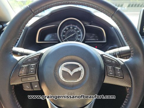 Used 2015 MAZDA MAZDA3 i Grand Touring FWD image 11