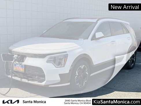 Certified 2023 Kia Niro Wave w/ Wave Preserve Package image 1