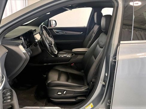 Used 2023 Cadillac XT5 Luxury FWD image 15