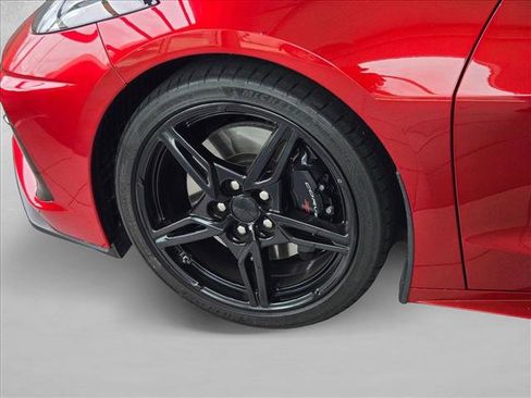 Used 2023 Chevrolet Corvette Stingray Premium Cpe w/ Z51 Performance Package RWD image 19