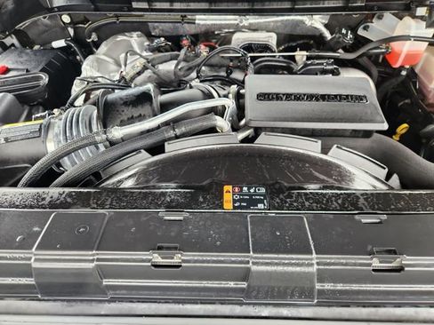 Used 2024 GMC Sierra 2500 AT4X image 25