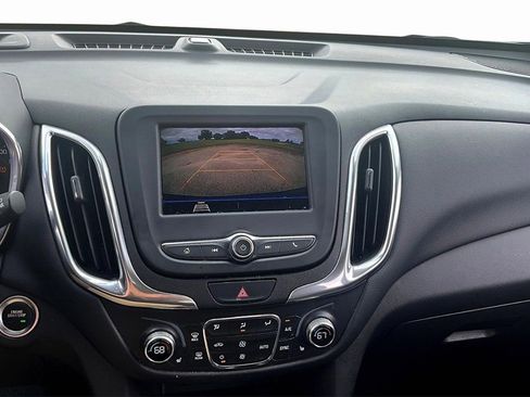 Used 2020 Chevrolet Equinox LT image 23