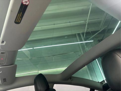 Used 2023 Tesla Model 3 Standard Range RWD image 26