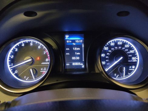 Used 2022 Toyota Camry SE image 23