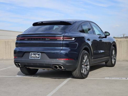 Certified 2025 Porsche Cayenne S image 8