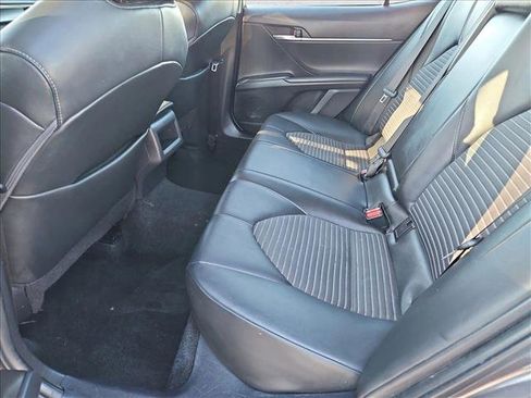 Used 2023 Toyota Camry SE image 17