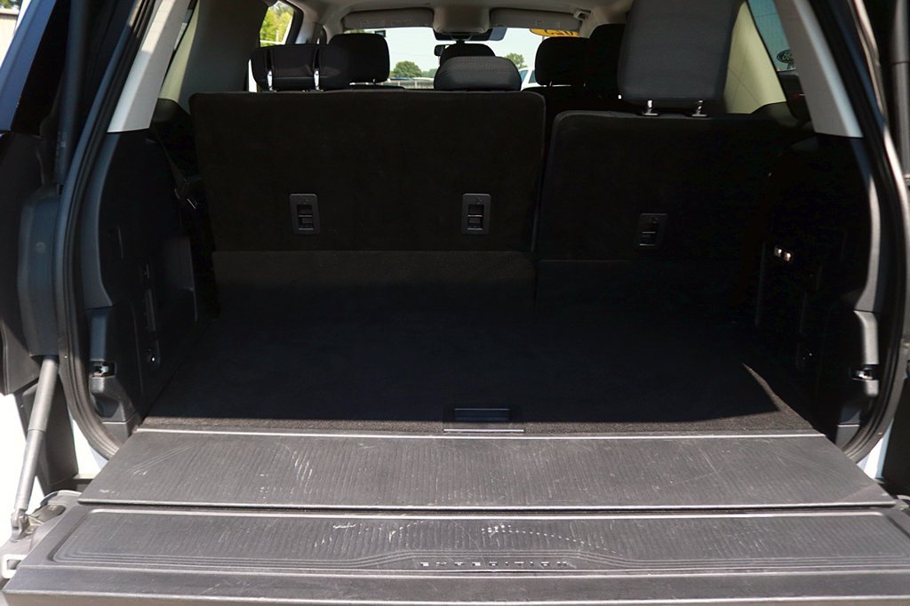 Used 2025 Ford Expedition Active RWD image 15