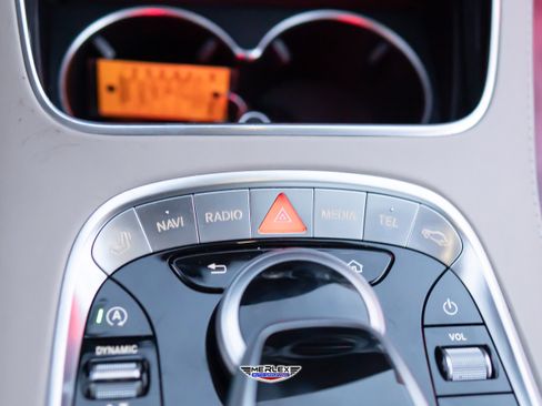 Used 2019 Mercedes-Benz S 560 4MATIC Sedan image 36