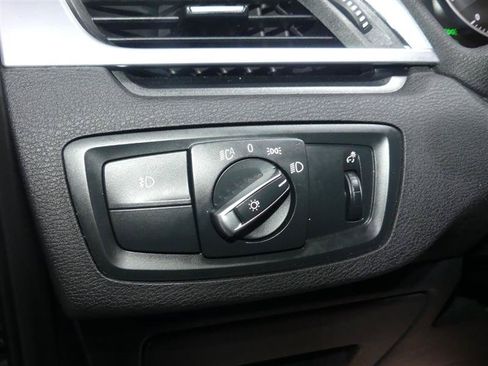 Used 2017 BMW X1 xDrive28i AWD/4WD image 29