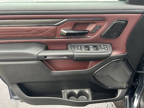 Used 2026 RAM 1500 Limited w/ Trailer Tow Group image 3