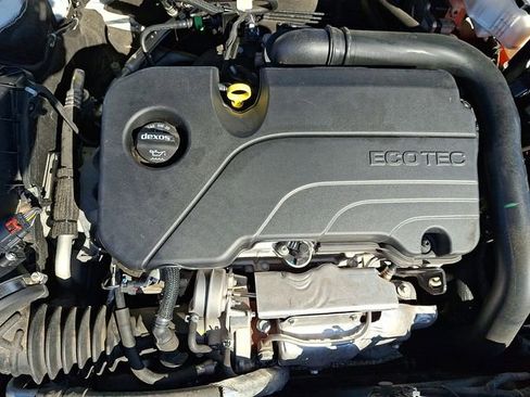 Used 2024 Chevrolet Malibu LT FWD image 27