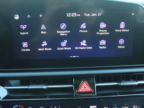 New 2026 Kia Niro EX FWD image 42