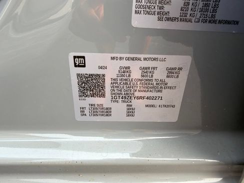 Used 2024 GMC Sierra 2500 AT4X AWD/4WD image 4