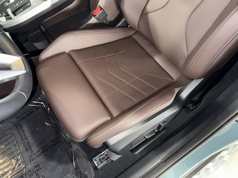 Certified 2025 BMW X2 xDrive28i image 34