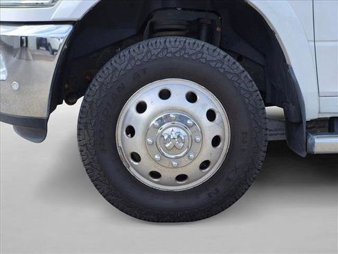 Used 2018 RAM 3500 Laramie AWD/4WD image 14