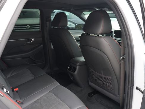 Used 2021 Hyundai Sonata SEL Plus w/ Tech Package image 15