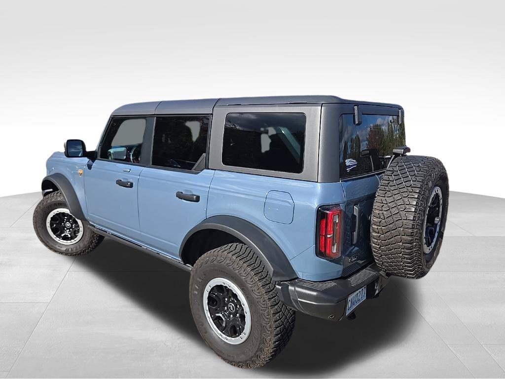 Used 2023 Ford Bronco Badlands w/ Sasquatch Package AWD/4WD image 3